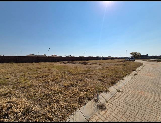 3 BEDROOM HOUSE FOR SALE IN SOUTHERN GATEWAY